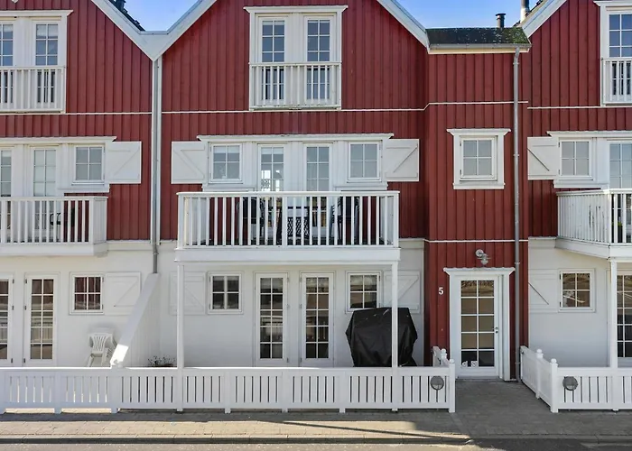 Lovely In With Sauna Apartamento
